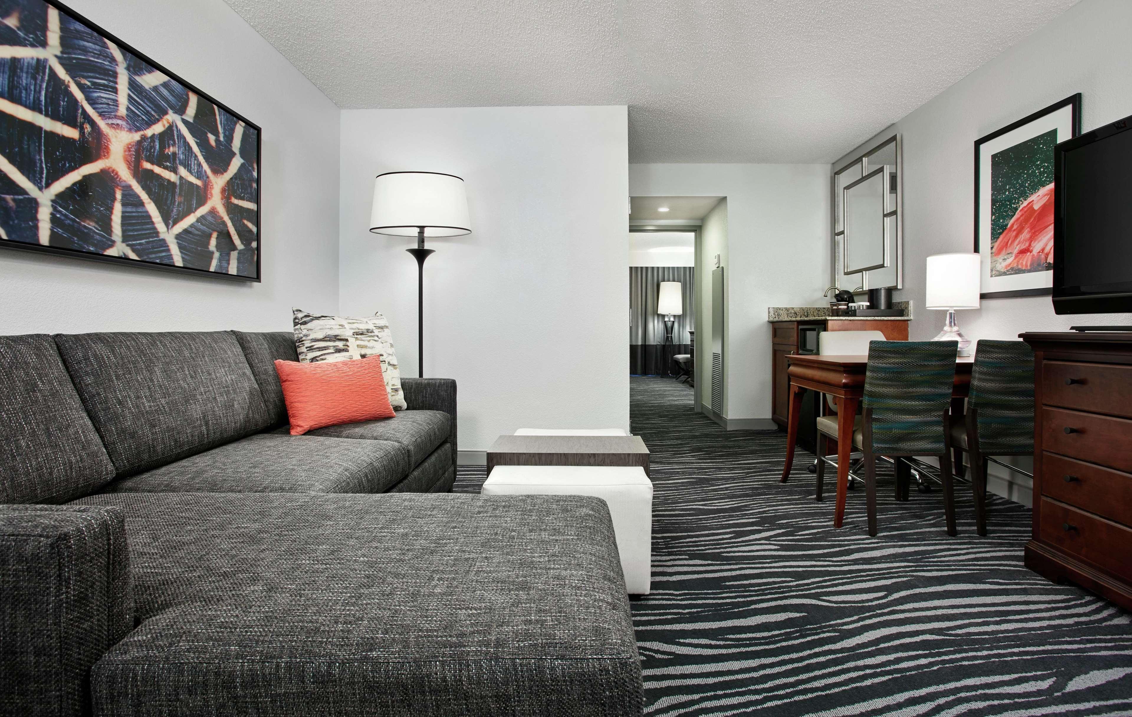 Embassy Suites By Hilton Orlando Airport Ngoại thất bức ảnh