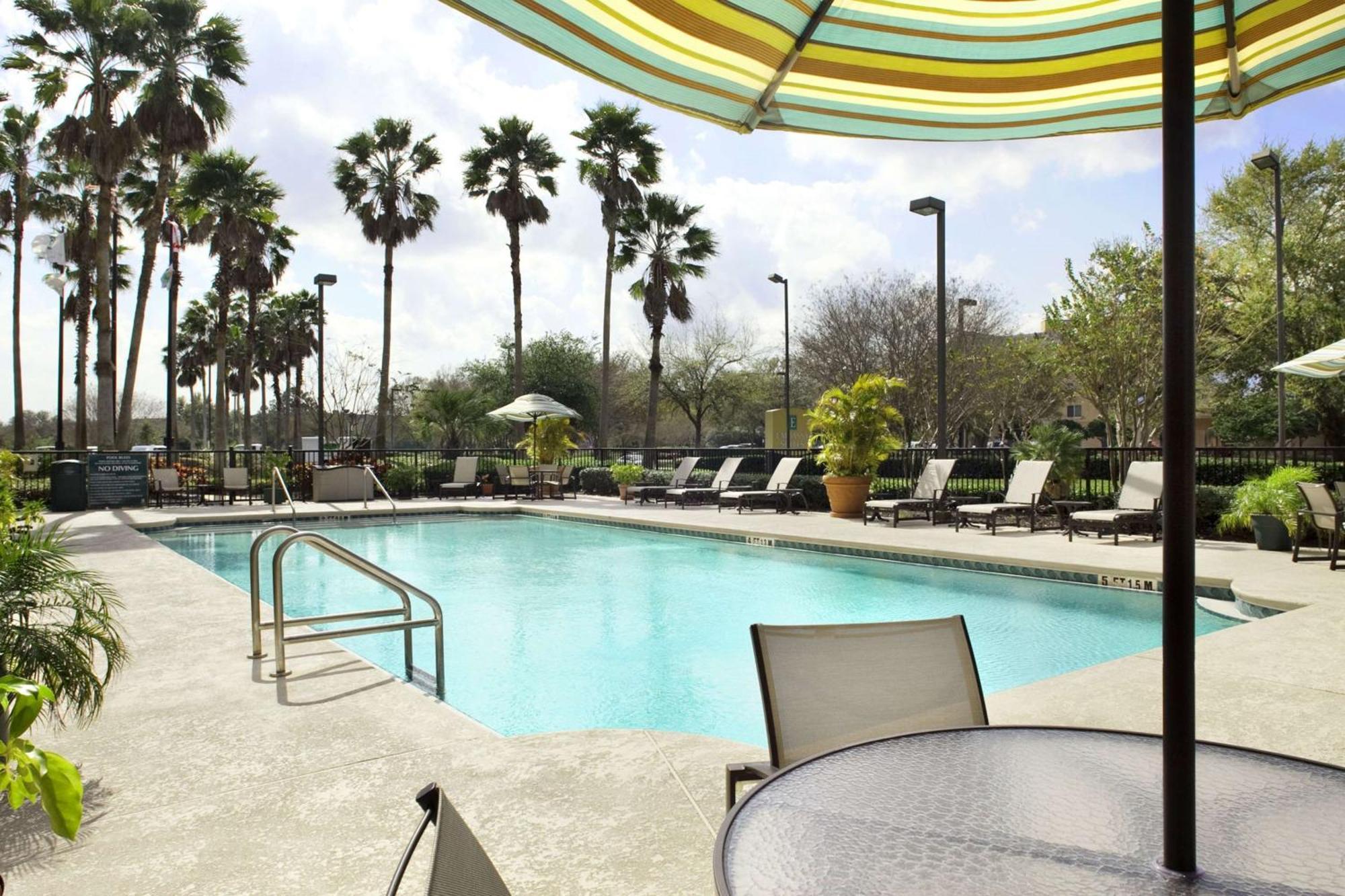 Embassy Suites By Hilton Orlando Airport Ngoại thất bức ảnh