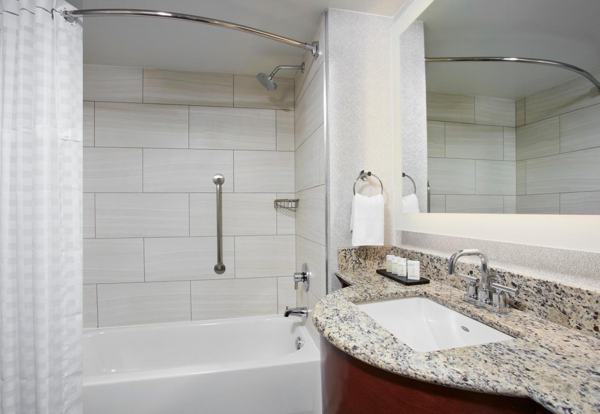 Embassy Suites By Hilton Orlando Airport Ngoại thất bức ảnh